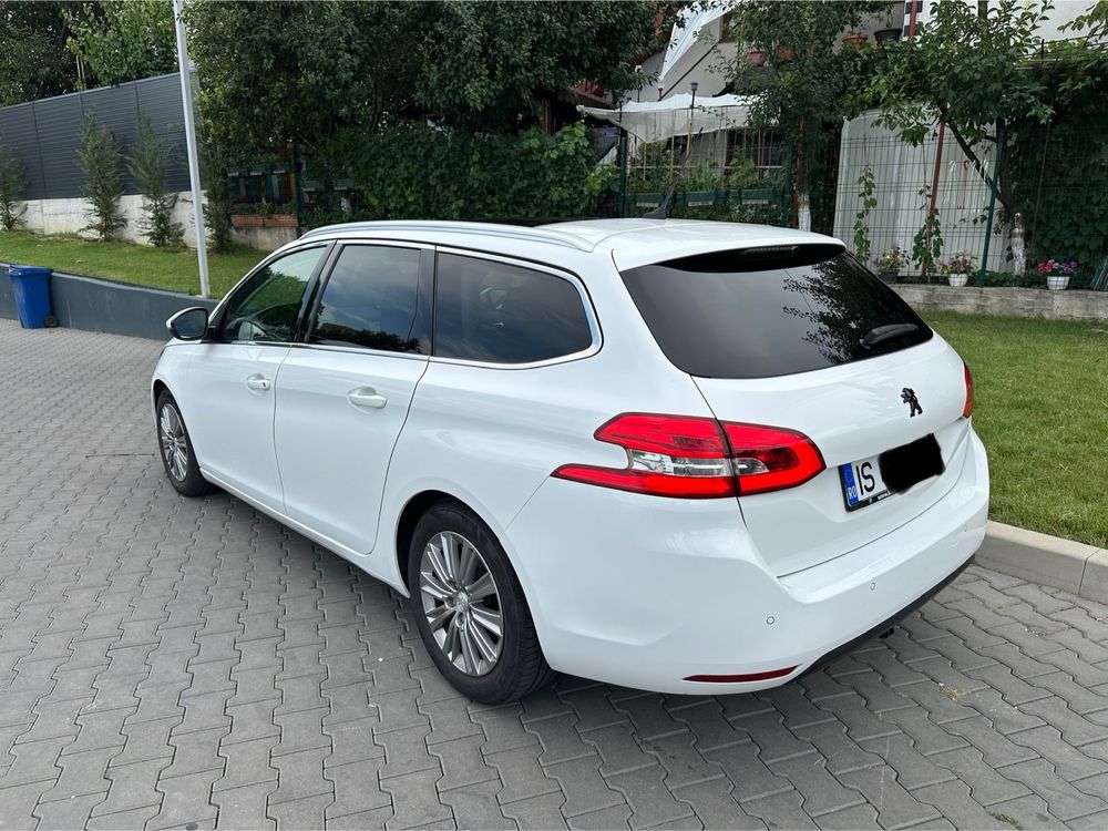 Peugeot 308 SW Panoramic – 2019