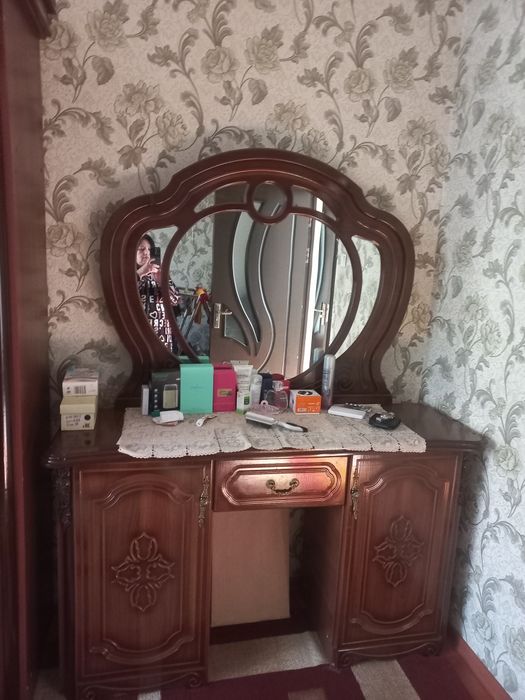 Продаю стальную гарнитур и горка