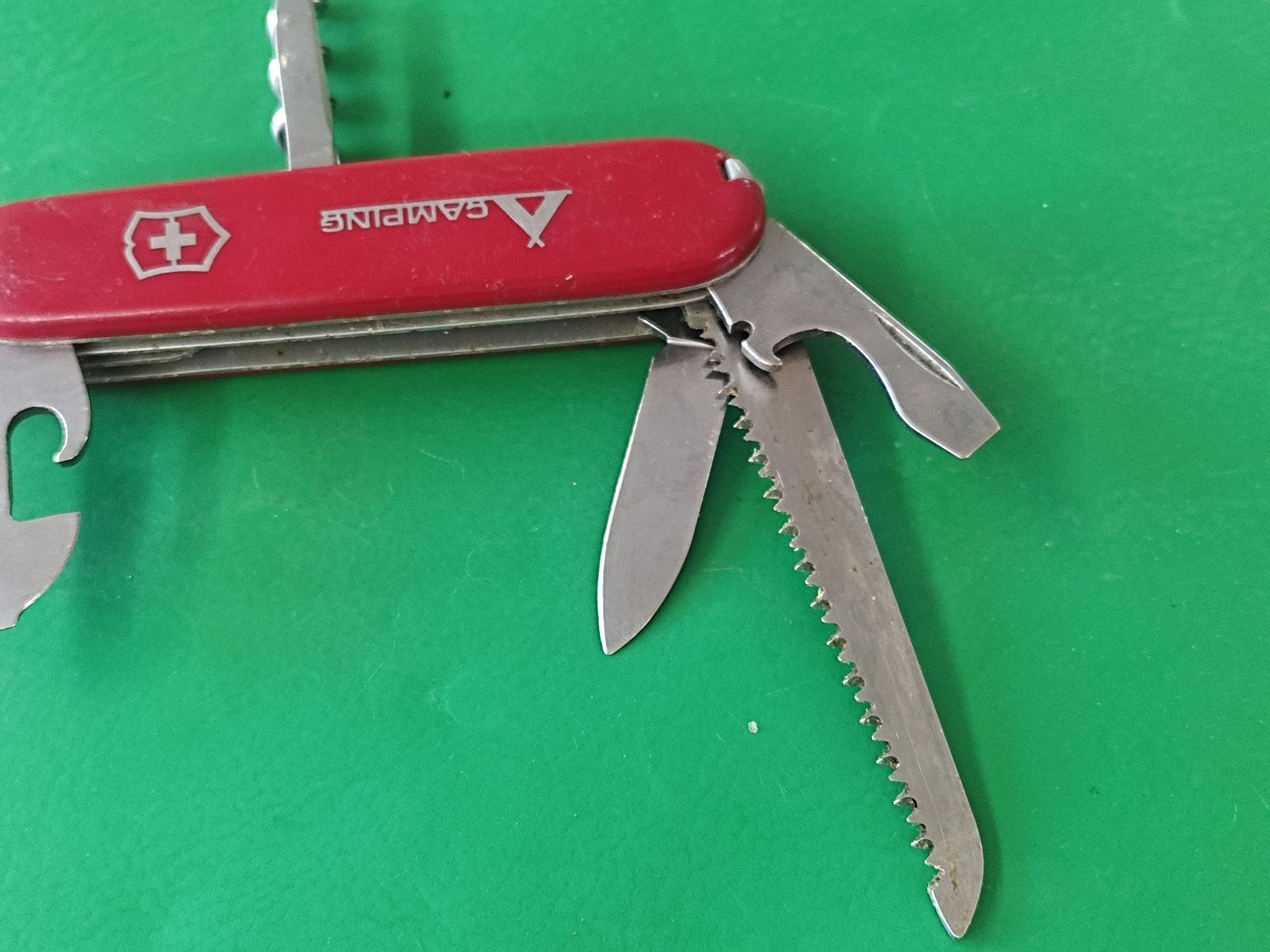 Джобен нож victorinox Hiker