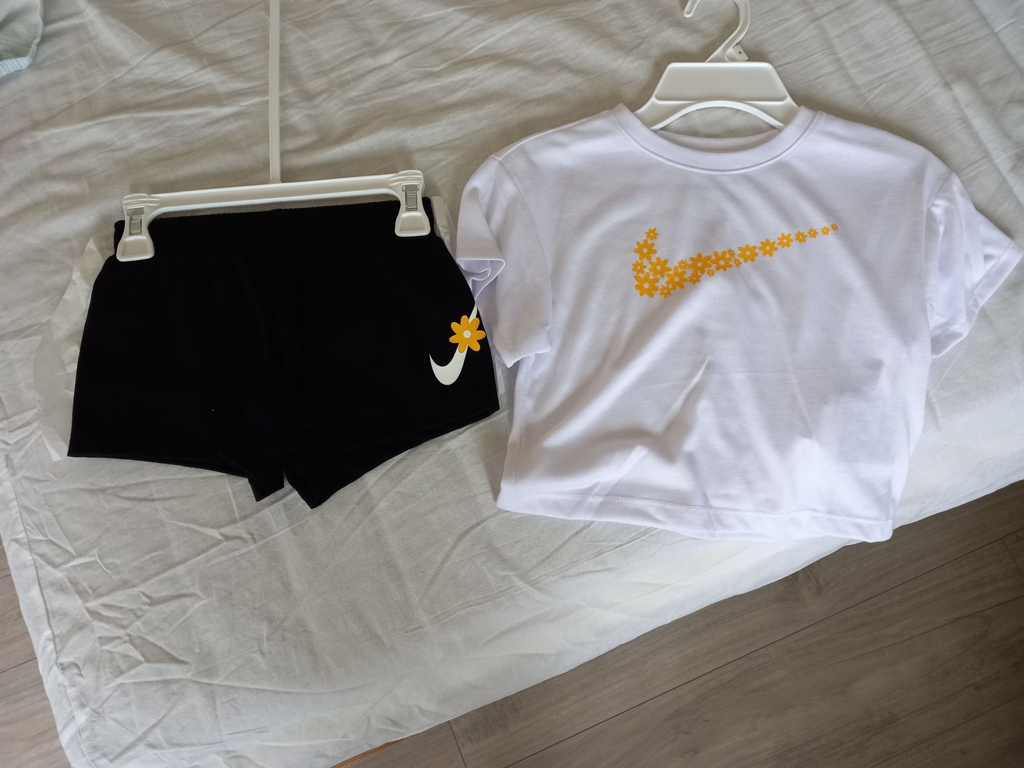 Костюмче на Nike за момиче
