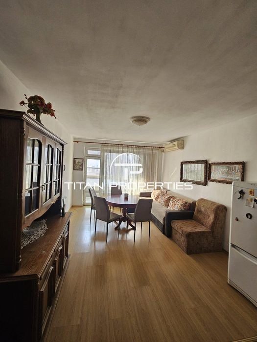 Дава се под наем Двустаен апартамент в Бургас, Възраждане - 70 кв.м за 397.8 € - Снимка #1