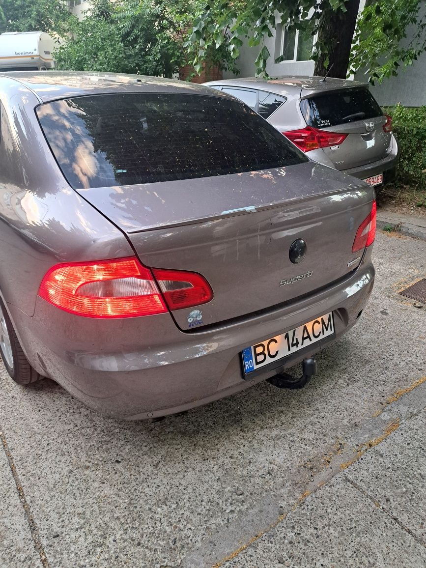 Vind Skoda superb