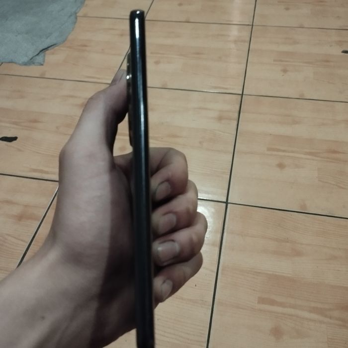 Honor  x9c  holati ideal karobka dakument Yangi 15 kun ishlatilgan