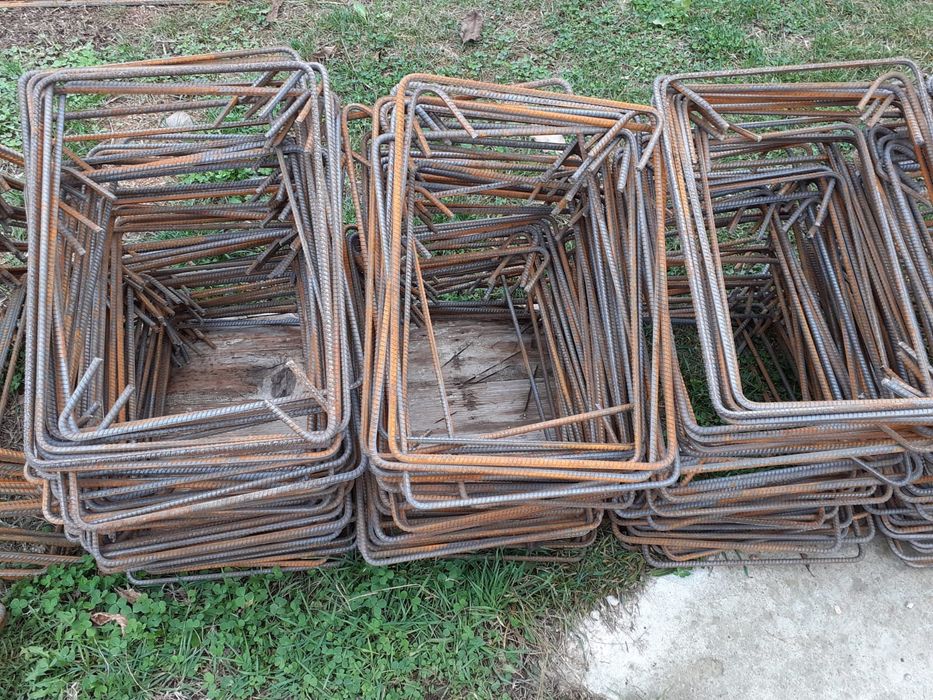 Etrieri din fier beton