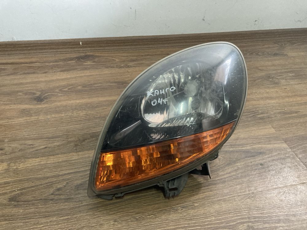 Ляв фар за Renault Kangoo/ Рено Рено Канго 2004г