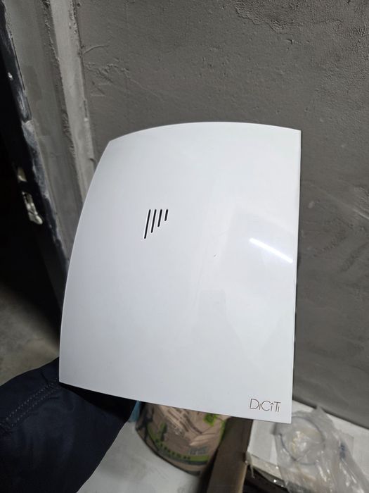 Вытяжной вентилятор для ванны