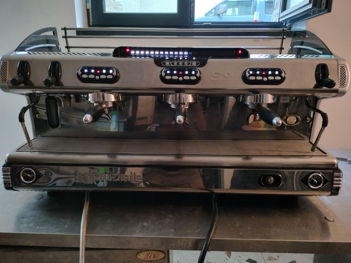 Espressor (masina de cafea, expresor)La Spaziale, Nuova Simonelli