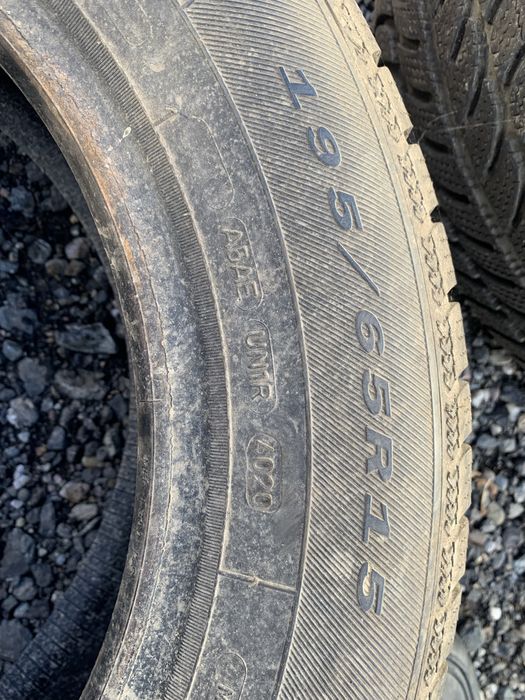Vind anvelope 195 65 15 iarna nefolosite doar montate si demo