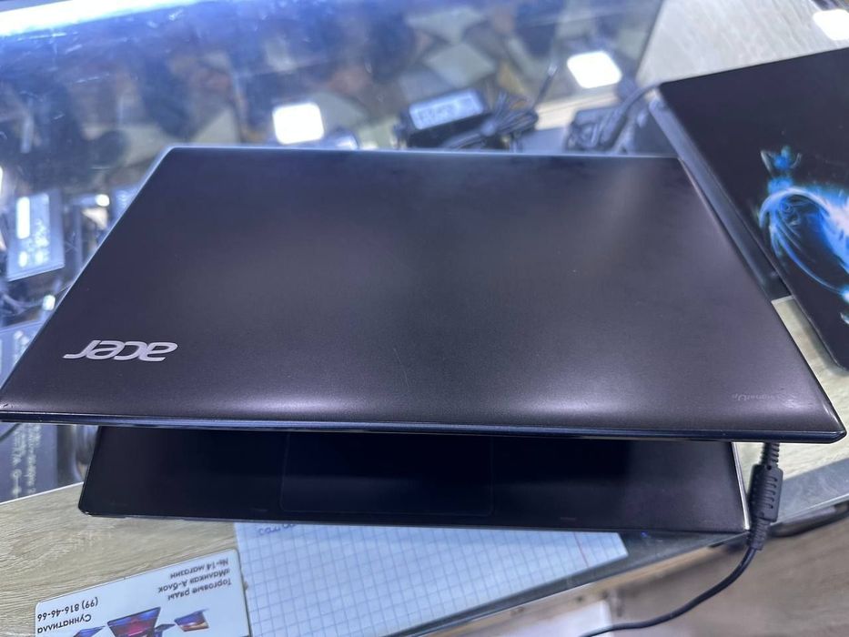 Ноутбуклар жудаям куп магазинимизда