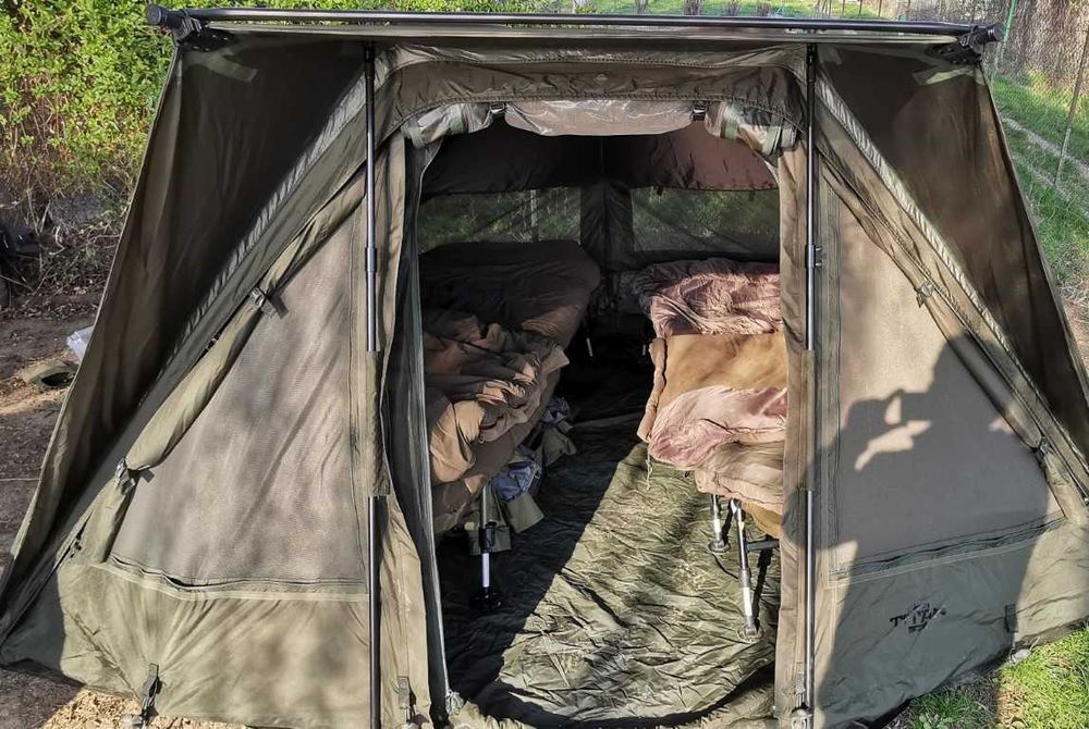 Cort Nash Titan T2,overwrap, groundsheet