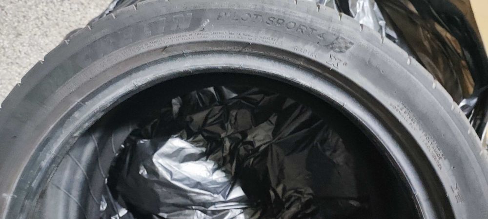 Гуми Michelin Pilot sport 4 225/45/17 -4 бр