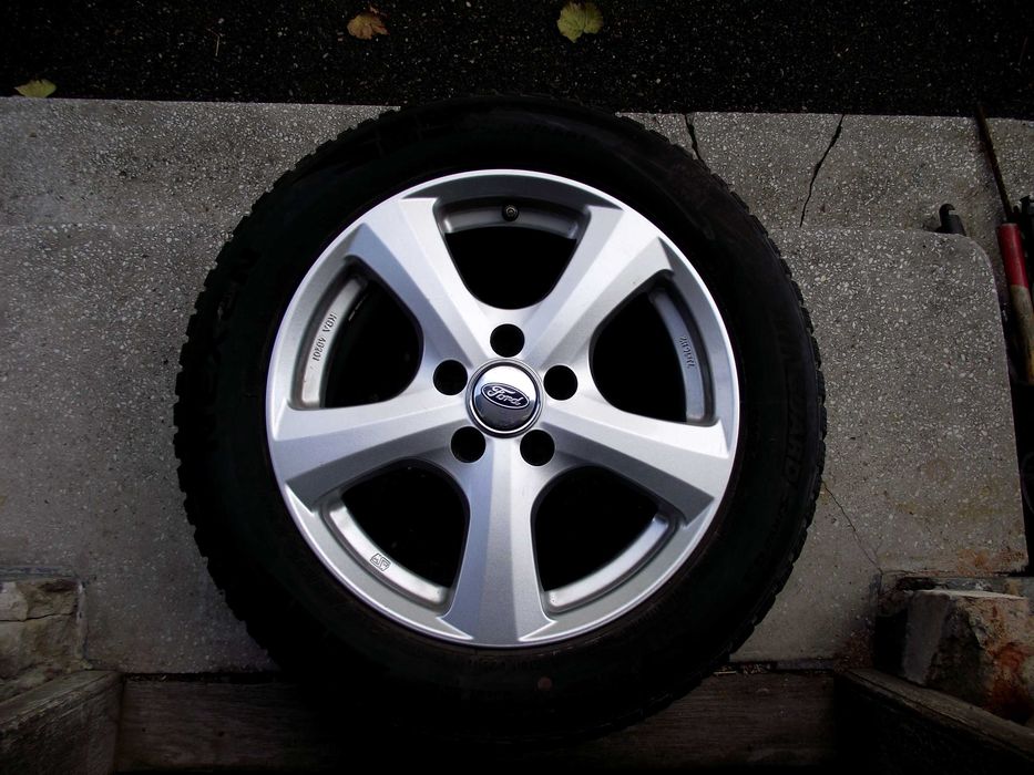 Jante 5x108 R16 FORD FOCUS/MONDEO + Anvelope iarna 215/55/R16 NEXEN