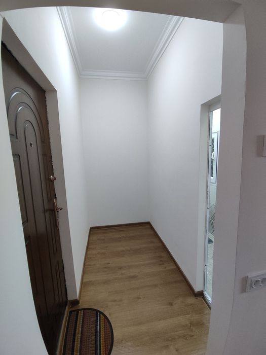 Продается  квартира 1/4/4