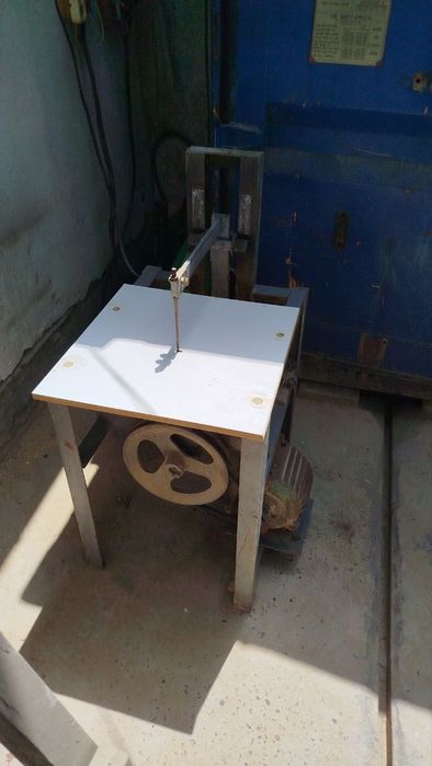 Istanok Lobzik sotiladi