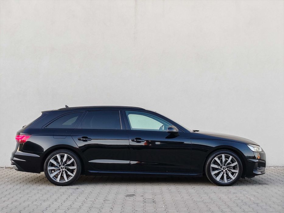 Audi A4 35TDI ADVANCED (MHEV) VirtualCokpit LedMatrix ACC BlackEdition