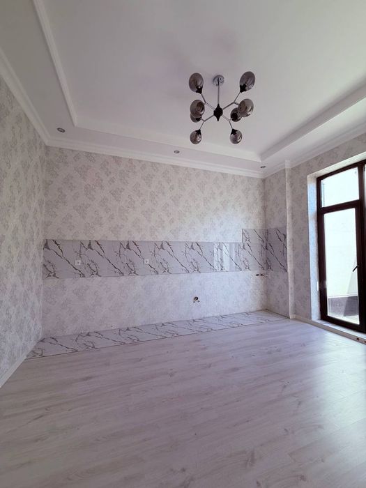 Продаётся Участок в Хасанбае в городе 2,4  сотки 8 комнат с кадастром