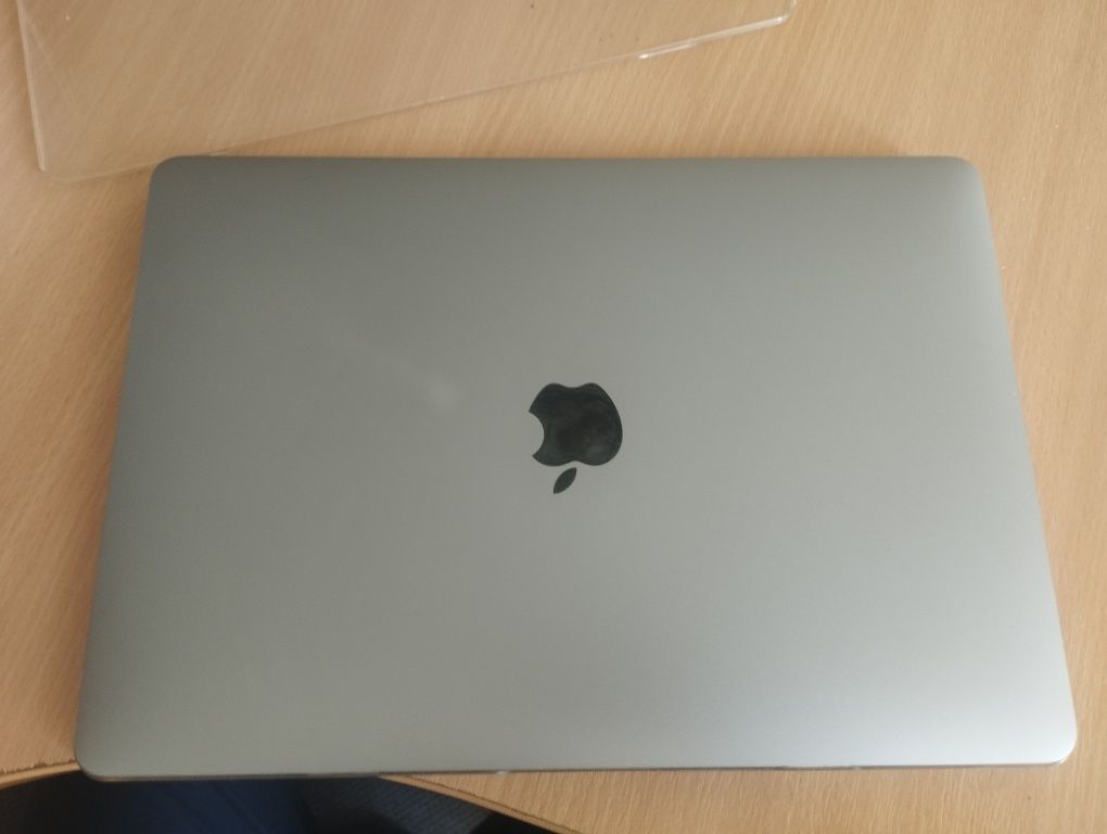 Macbook M1 Pro 2020