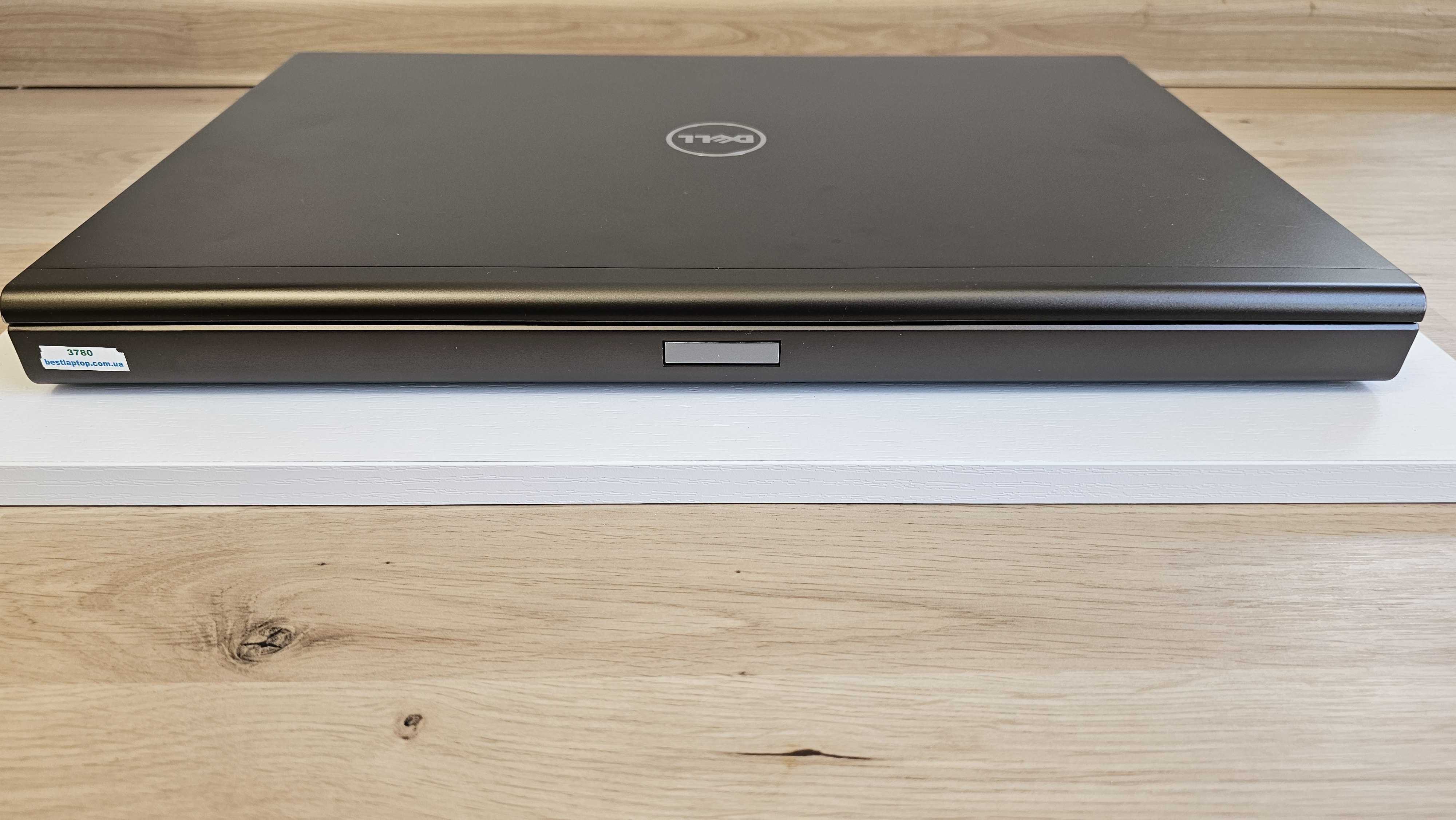 Dell Precision M6800 17.3" (2017/i7/512GB SSD/32GB RAM/8GB GPU/Win10)