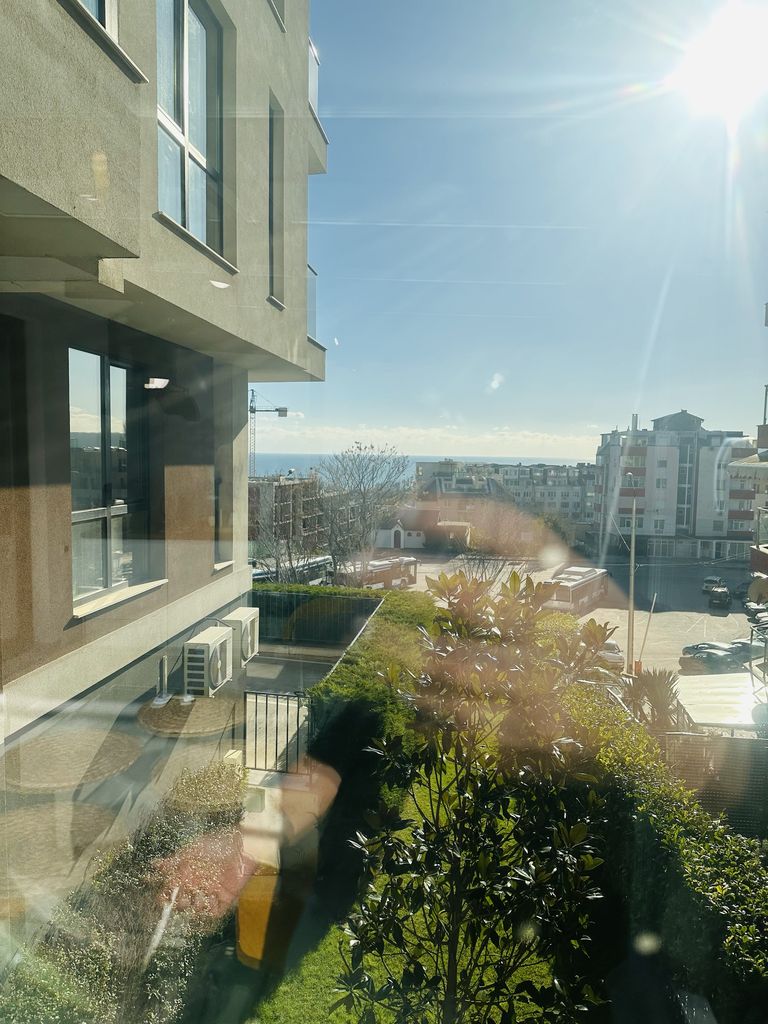 Дава се под наем Тристаен апартамент в Варна, Бриз - 85 кв.м за 1000 € - Снимка #15