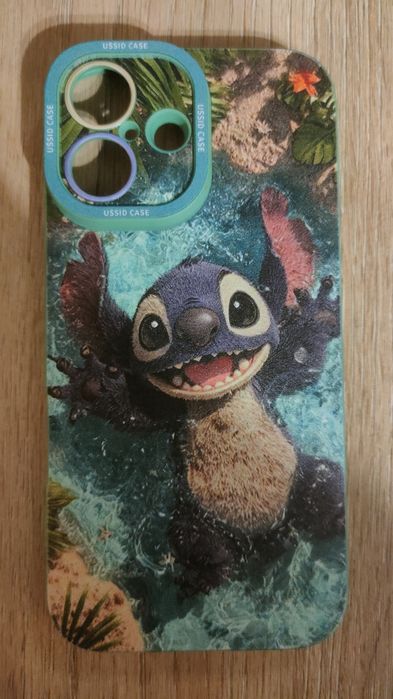 Чехол на iphone 16