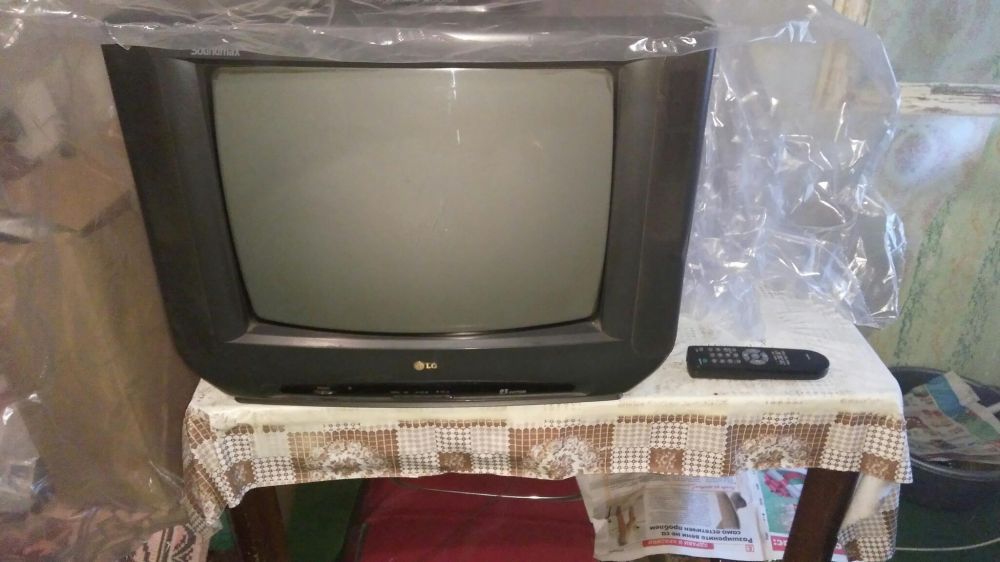 Телевизор LG 24'