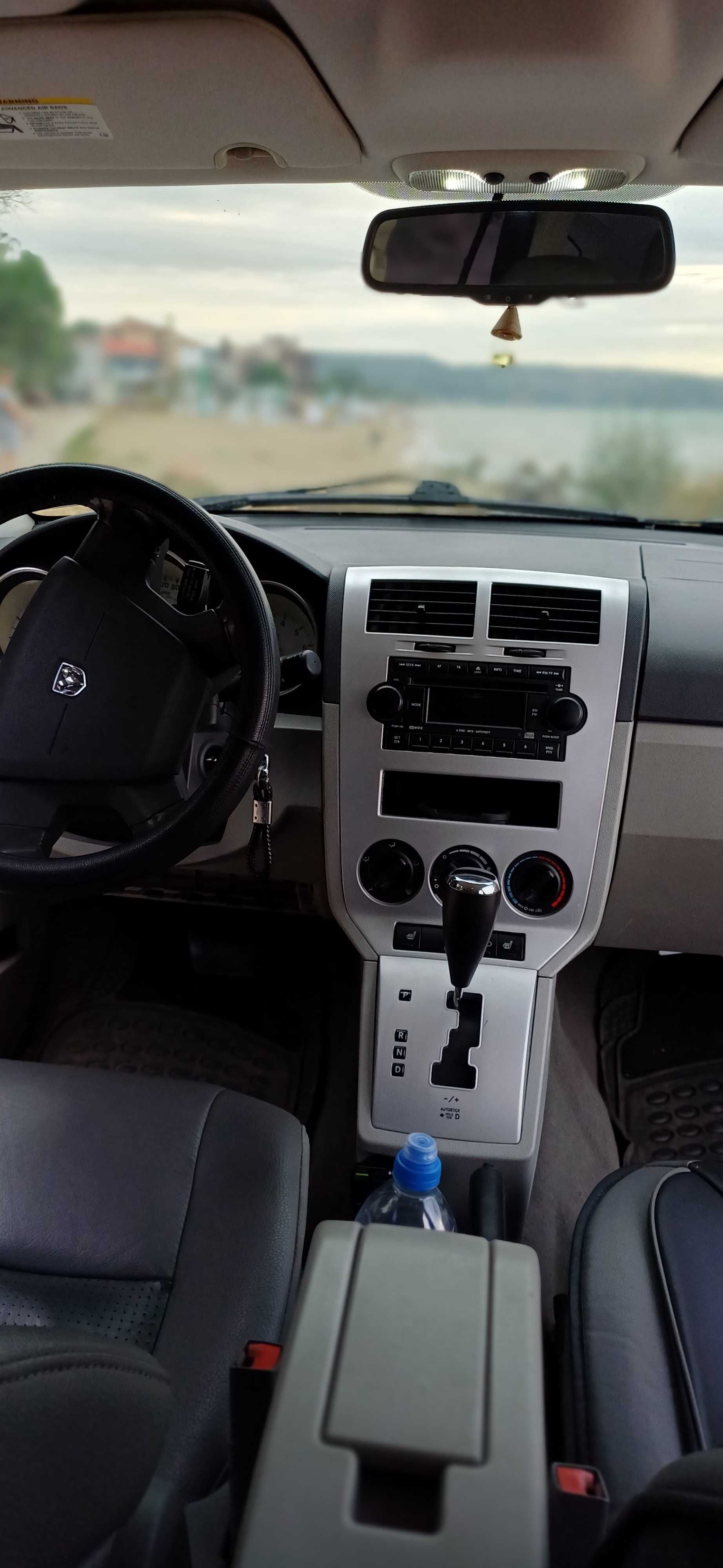 Продавам Dodge calibar