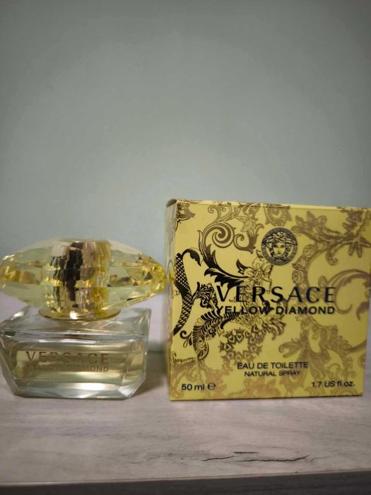 Yellow Diamond Versace