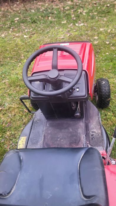 Tractoras gazon11,5 cp