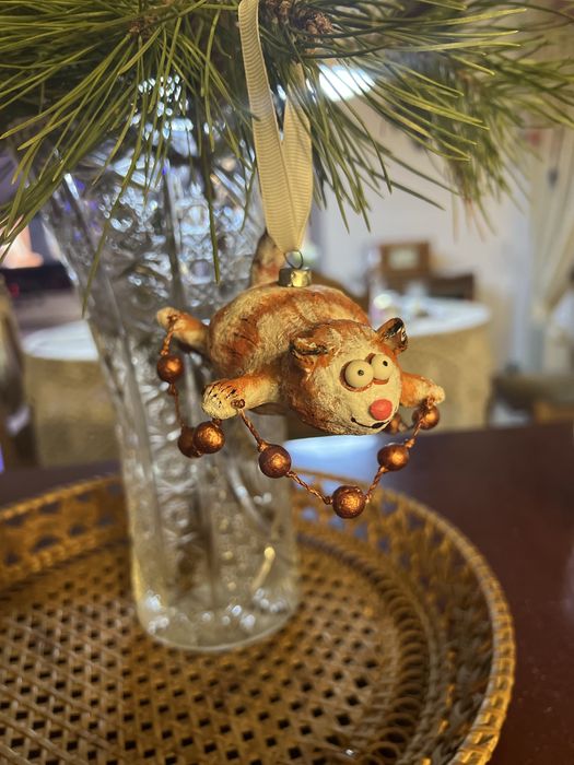 Ватная елочная игрушка Кот Новогодний подарок