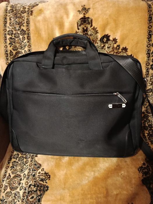 Продам сумку для ноутбука продам сумку для ноутбука  продам сумку д