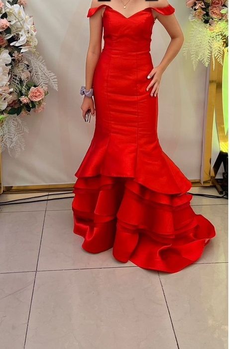 Продам платье вечерний