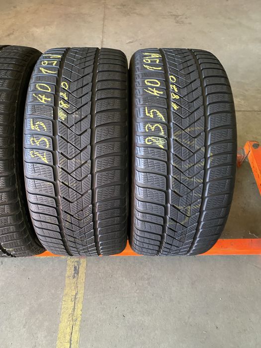 Anvelope iarna 235/40/19 Pirelli Sottozero 3 235 40 19 R19