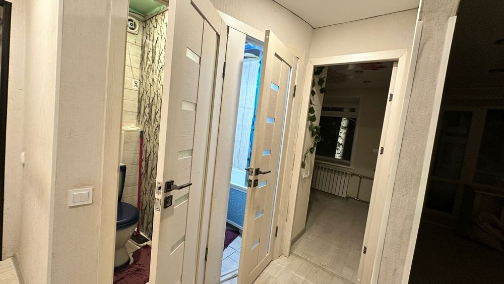 Продам 2 комнатную квартиру на 4 районе, 2 этаж с ремонтом