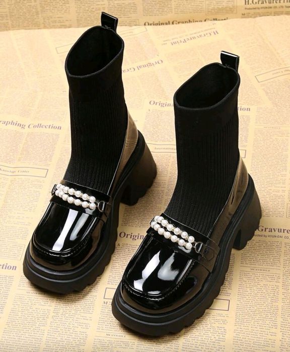 Дамски черни лоуфъри