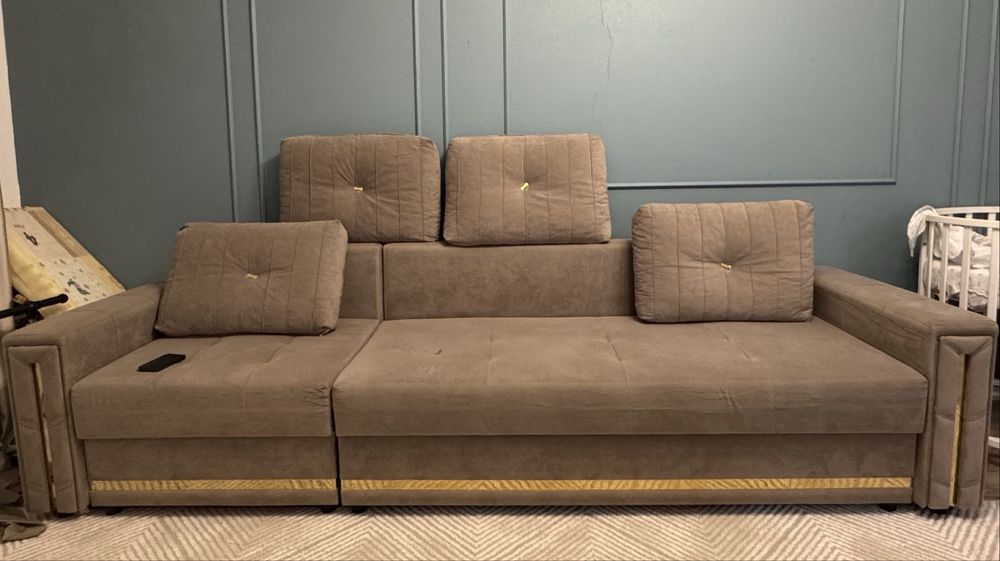Диван в хорошем состоянии бу