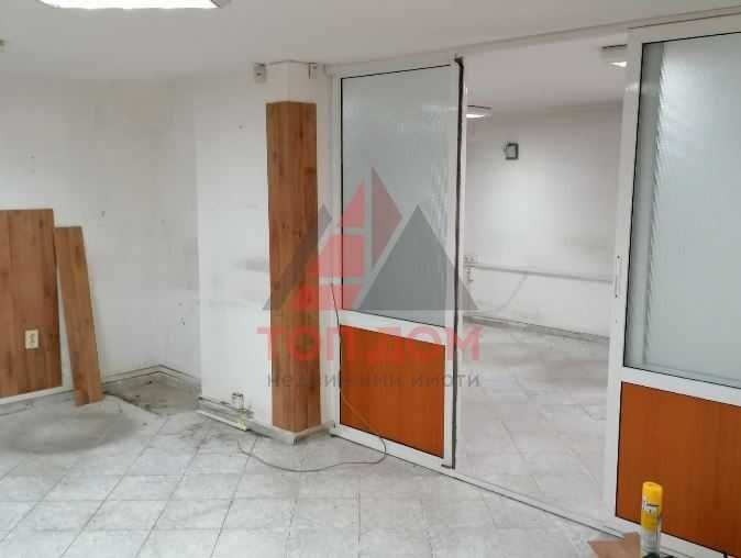 Дава се под наем Офис в Варна, Лятно кино Тракия - 62 кв.м за 420.75 € - Снимка #3