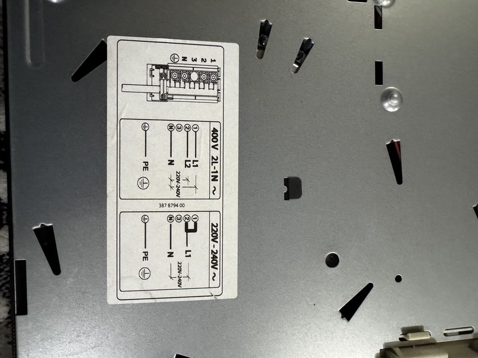Стъклокерамичен плот Electrolux EHF6140FOK