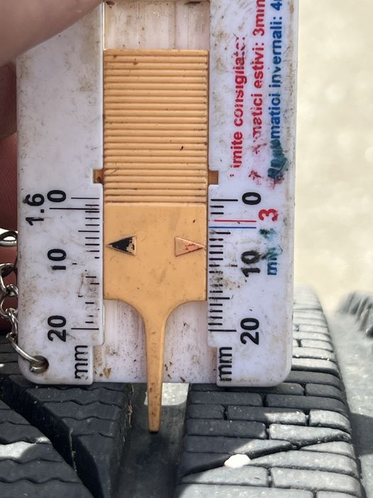 Momo 225/65/17 дот 2021