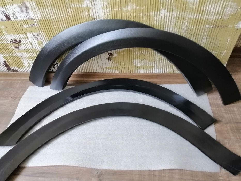 Vw Golf 5 pvc вежди  пластмасови лайсни калник Golf V , Голф 5 03 - 09
