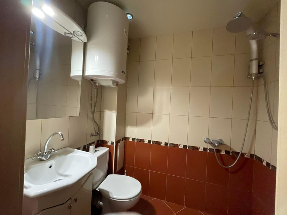 Дава се под наем Тристаен апартамент в Варна, Конфуто - 80 кв.м за 500 € - Снимка #6