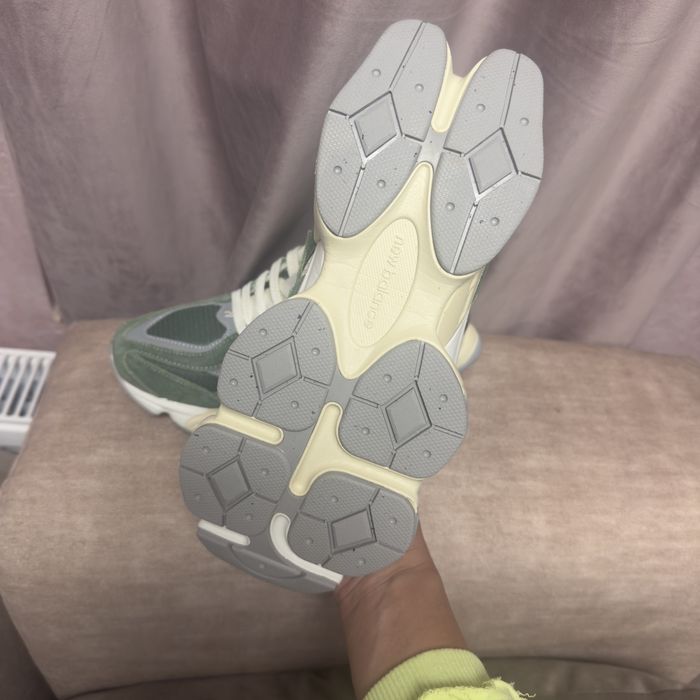 Vand adidasi new balace