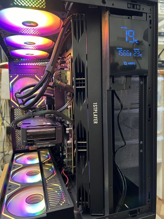 Calculator Gaming Performant i7 14700K 48GB DDR5 RTX 4060 LCD OFERTA