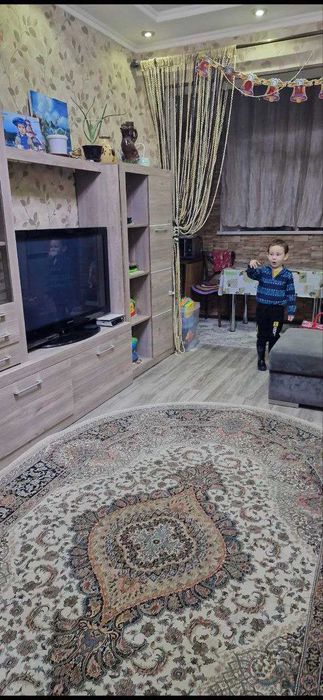 5 квартал ,Чиланзар 2-3-4, балкон 6х1,5,переделанная в 3х, Новза метро