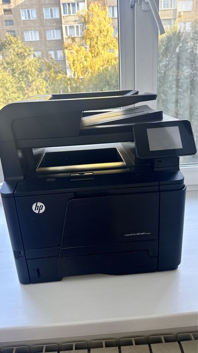 Продаю принтер hp