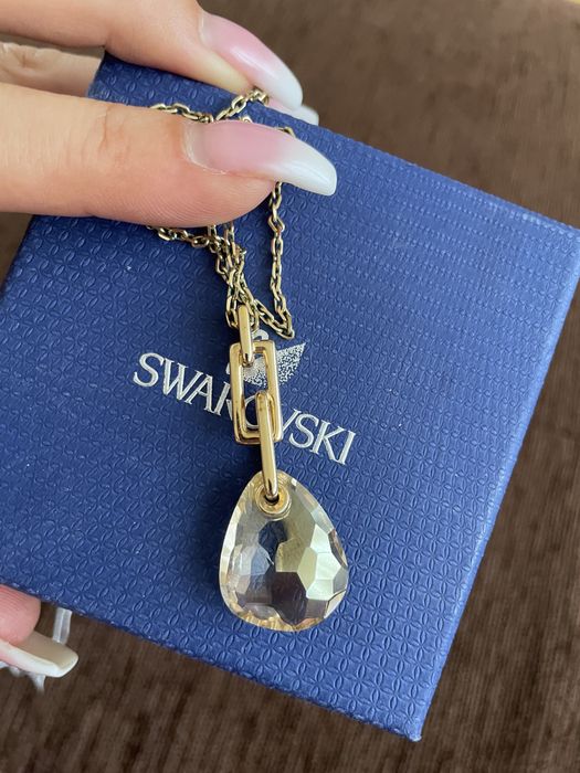 Колие swarovski