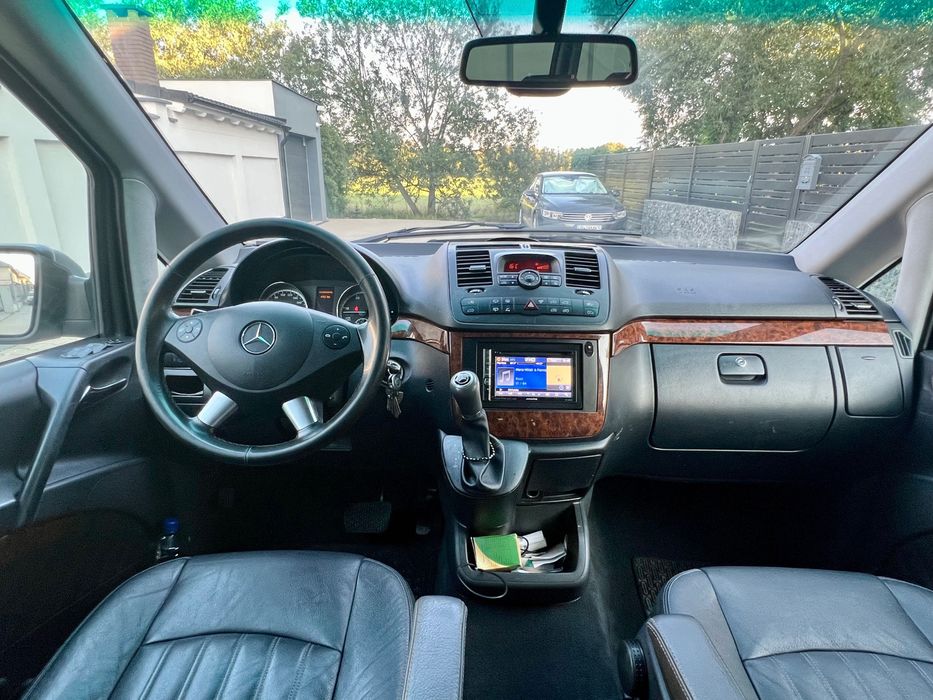 Mercedes-Benz Viano 3.0 V6 Automată – 8 Locuri, Piele,  – 2011