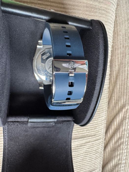 Breitling Avenger Seawolf 45mm A17330 ТОП Пълен комплект.