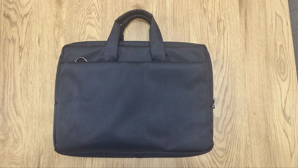 Rivacace | чанта за лаптол | до 15,6”