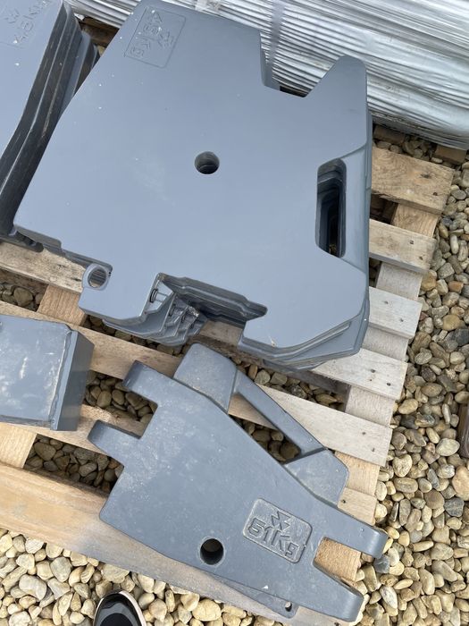 Vand greutati/contragreutati tractor Massey Ferguson