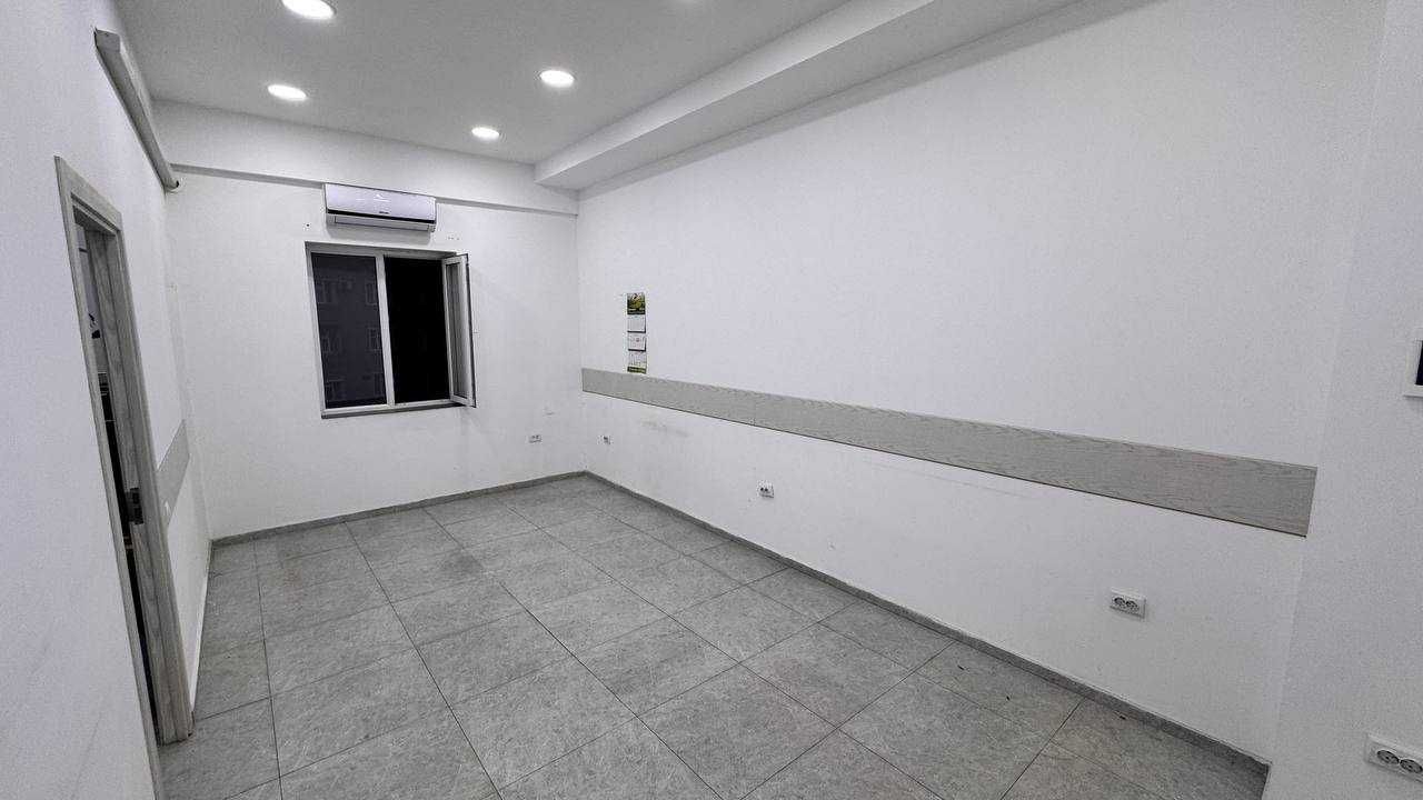 ул.Фаргона Йули УзБУМ 3-этаж 84 м² 2-линия ремонт парковка